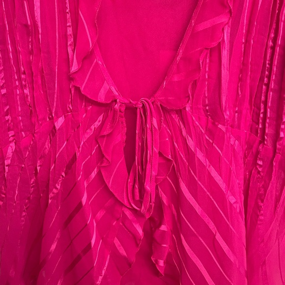 Women’s Fuchsia Blouse - Picture 2 of 8